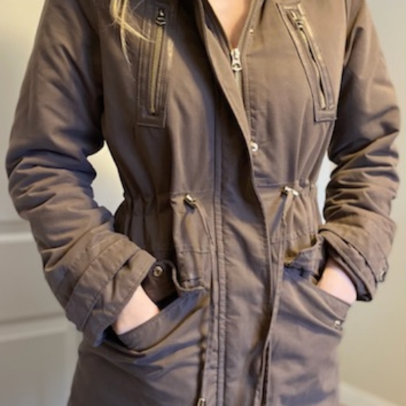 Urban Heritage - Winter Jacket - Picture 3 of 7